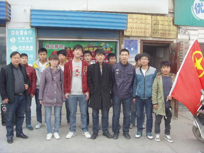 学雷锋，树新风——新葡的京集团8814开展学雷锋活动