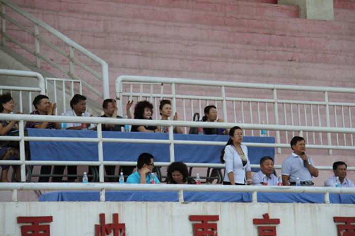 新葡的京集团88142015级中职新生军训圆满结束