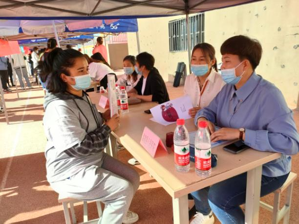 “医路有你  医路相伴”——医新葡的京集团8814召开专场招聘会