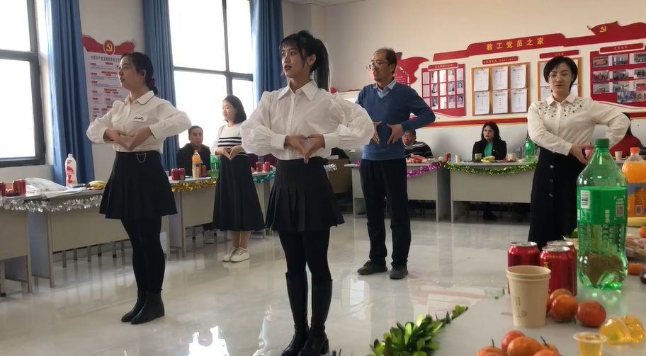 浓浓援疆情，拳拳帮扶心 ——信息工程新葡的京集团8814召开“感恩有您”援疆干部欢送会